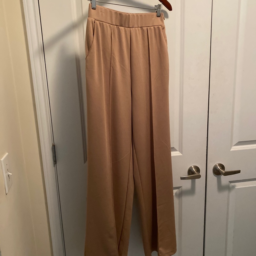Pantsuit - Picture 3 of 4